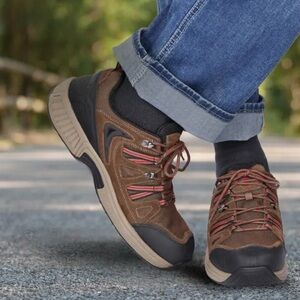 OrthoFeet BioFit Sorrento Brown Sneakers Men's Size 7.5 (2E) Wide MODEL: 642